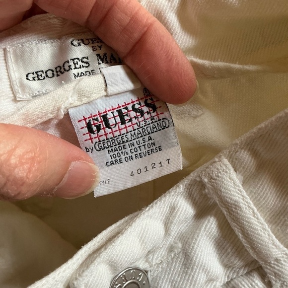 Vtg 80s white high waist Guess jeans - Picture 2 of 16
